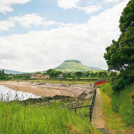 Tower View Apartments Cushendall Eksteriør billede